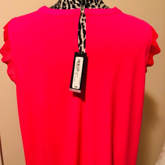 Fuchsia Hot Pink flutter sleeve blouse - CUTE! NEW - Picture 3 of 5